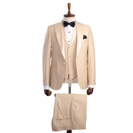 Costum ceremonie bej nisipiu